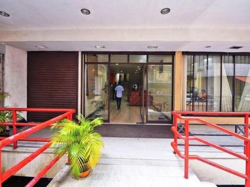 Hotel Srinivas Kochi Zewnętrze zdjęcie