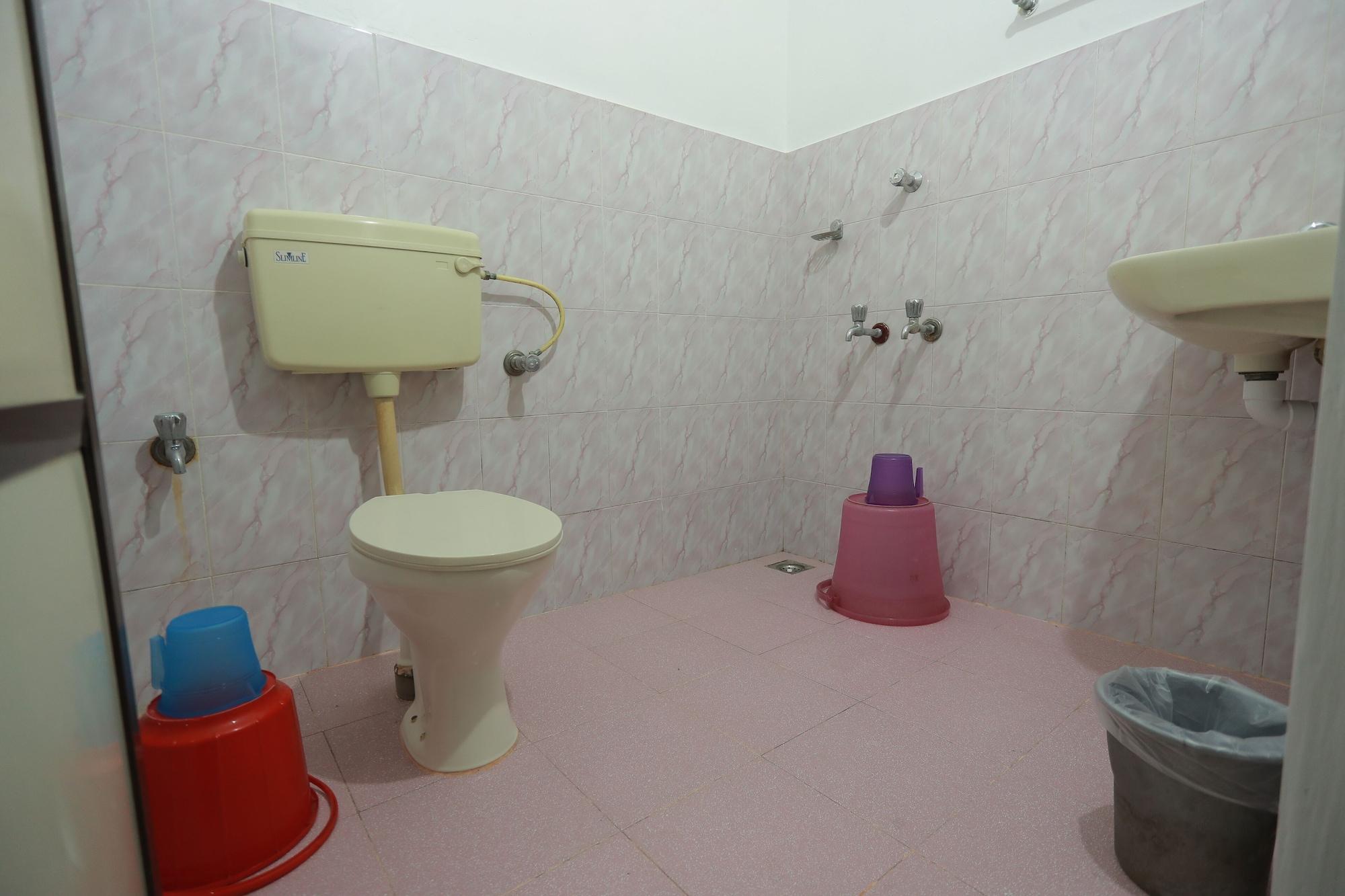 Hotel Srinivas Kochi Zewnętrze zdjęcie