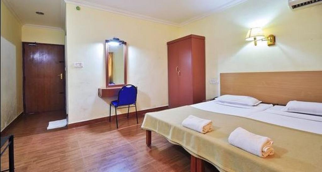 Hotel Srinivas Kochi Zewnętrze zdjęcie