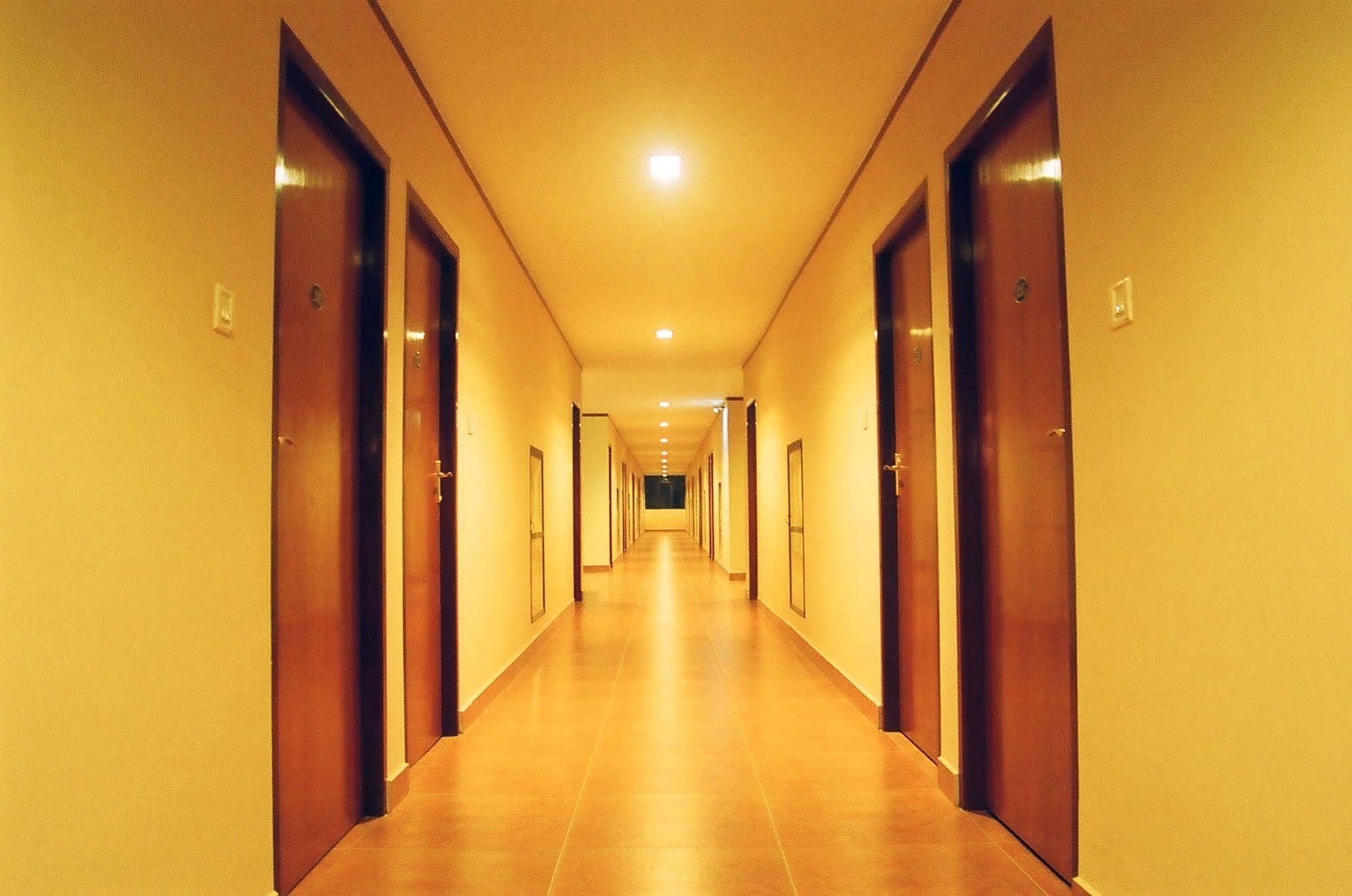 Hotel Srinivas Kochi Zewnętrze zdjęcie
